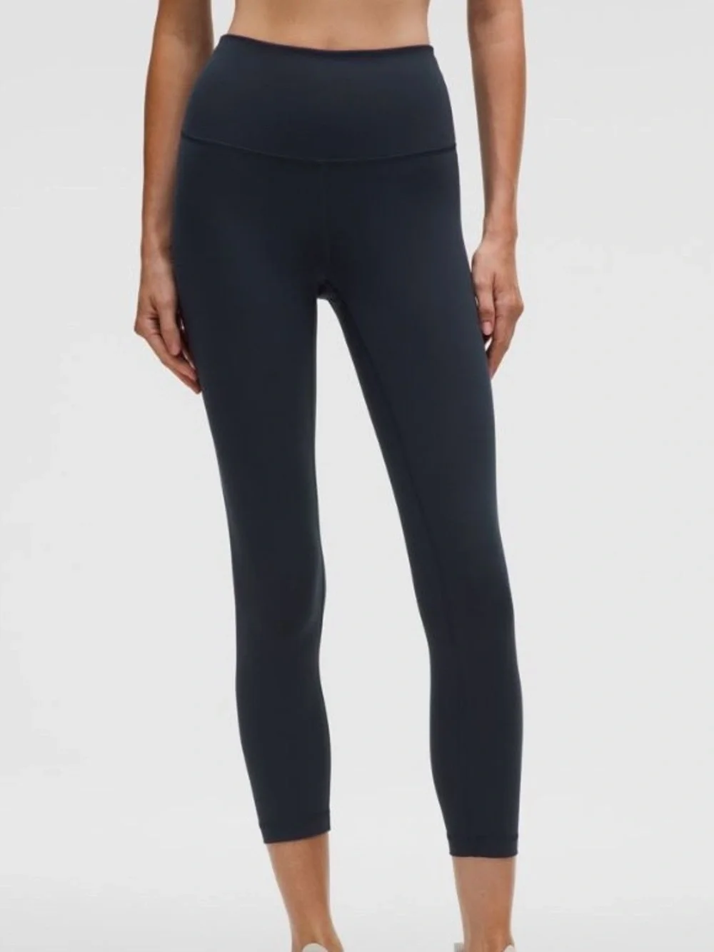 Lululemon Wunder Train HR Crop 23